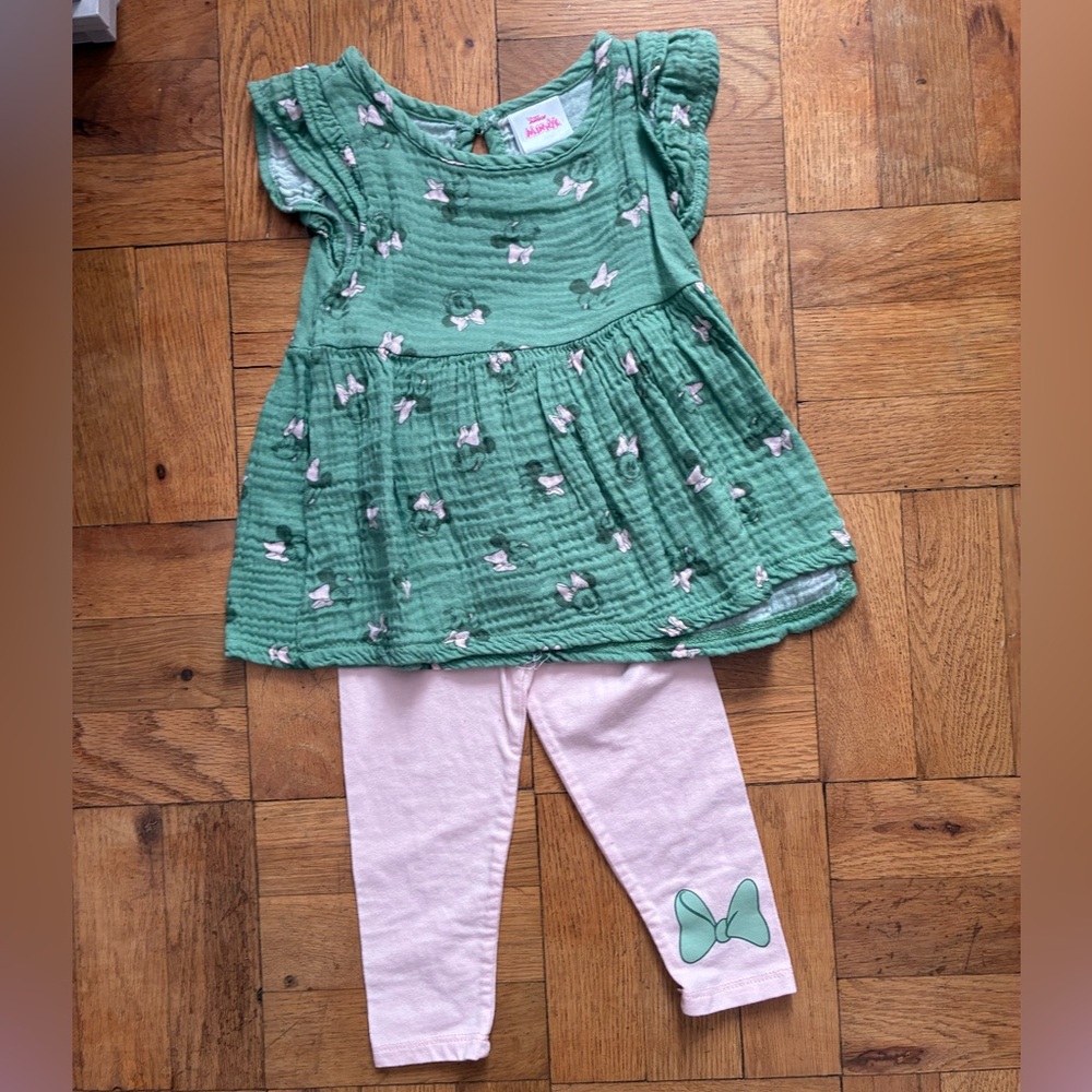 Nine Piece Minnie Mouse Bundle - Picture 11 of 15